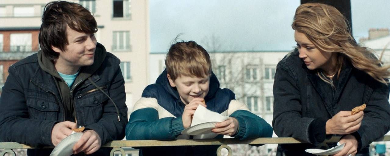 Félix Lefebvre, Alexis Tonetti et Virginie Efira
