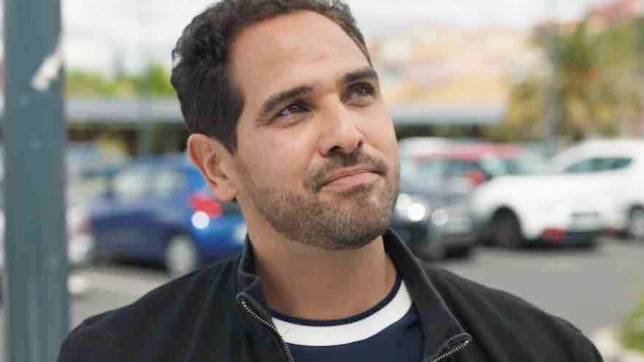 Tomorrow we belong to: a new love story for Karim?