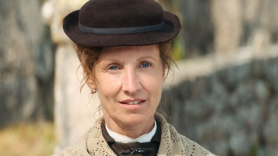 Trailer du film Louise Violet -  Louise Violet Bande-annonce VF - AlloCiné