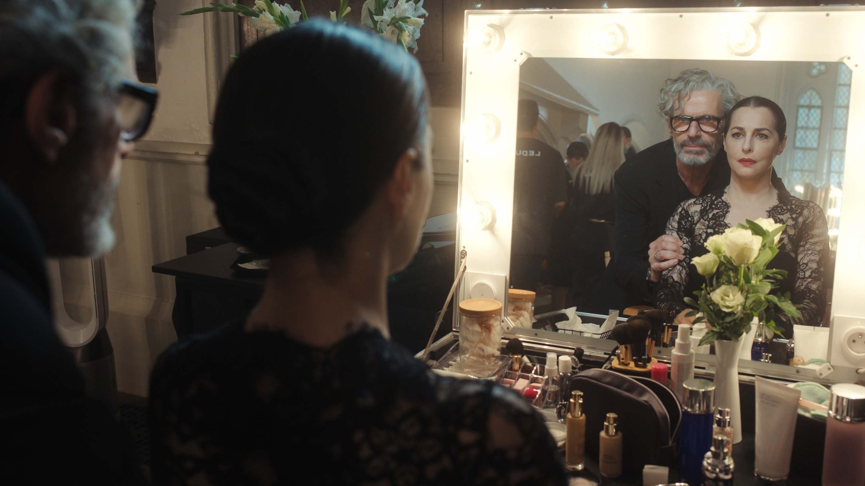 La Maison : Photo Amira Casar, Lambert Wilson - 5 sur 6 - AlloCiné