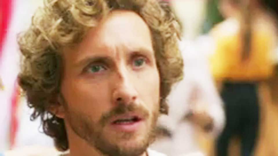 Trailer du film Avignon -  Avignon Bande-annonce VF - AlloCiné