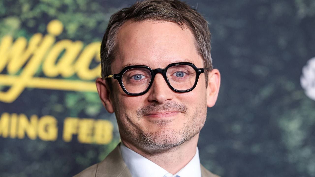 "J’ai pris des cours de chant" : et malgré ça, Elijah Wood a raté l'occasion de jouer dans ce film culte aux 2 Oscars