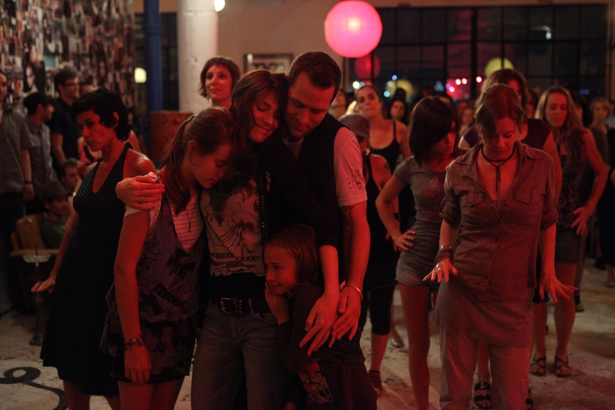 Café De Flore Film Streaming Vf Photo du film Café de Flore - Photo 28 sur 37 - AlloCiné