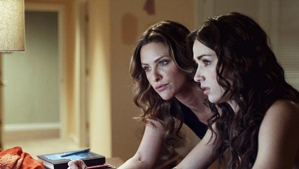 Jill Wagner Films Et Programmes Tv Teen Wolf : Photo Crystal Reed, Jill Wagner - 132 sur 194 - AlloCiné