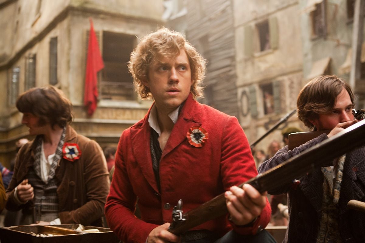 Aaron Stone Streaming Vf Photo de Aaron Tveit - Les Misérables : Photo Aaron Tveit - AlloCiné