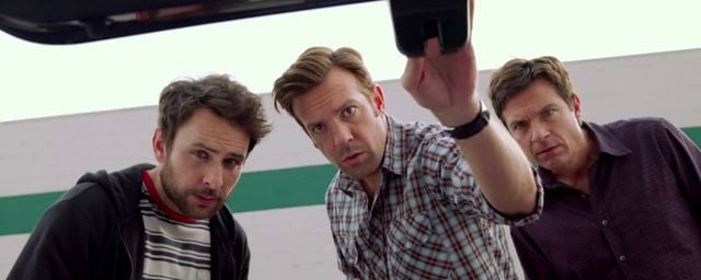 Comment tuer son boss 2 kidnapping, ralenti et proposition indécente