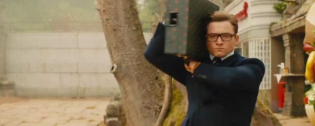 Kingsman Taron Egerton dévoile un rapide teaser du