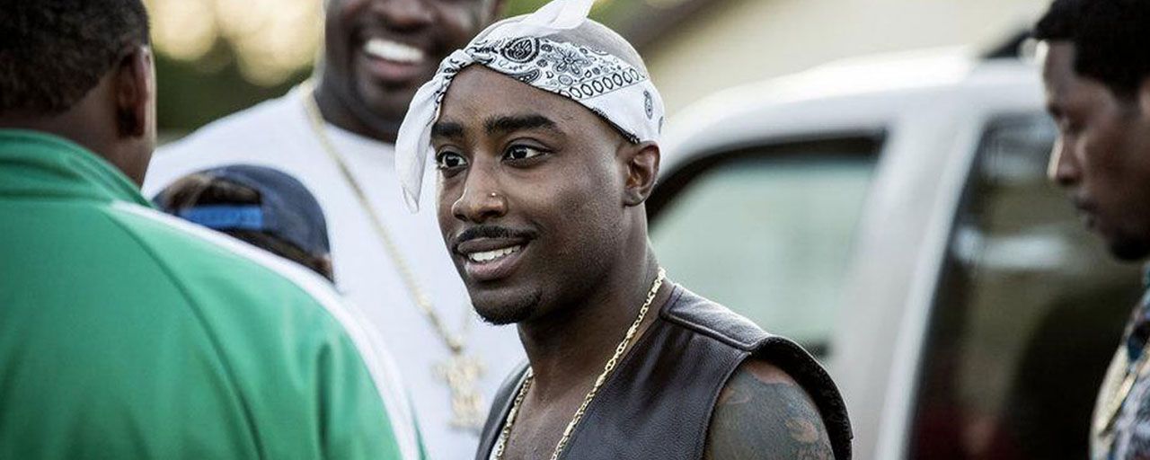 Film Sur La Vie De Tupac Unsolved plonge les internautes dans la nostalgie de Tupac et Biggie