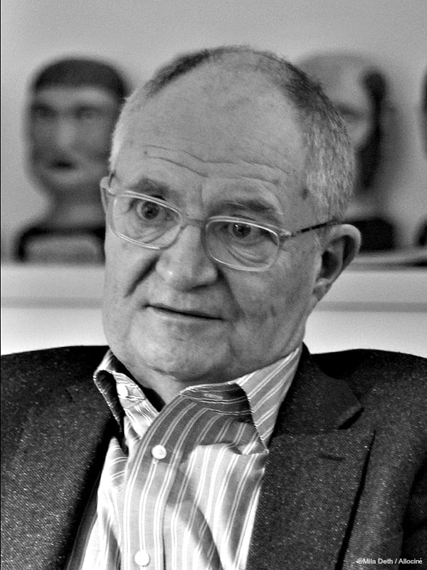 Next photo of Jim Broadbent