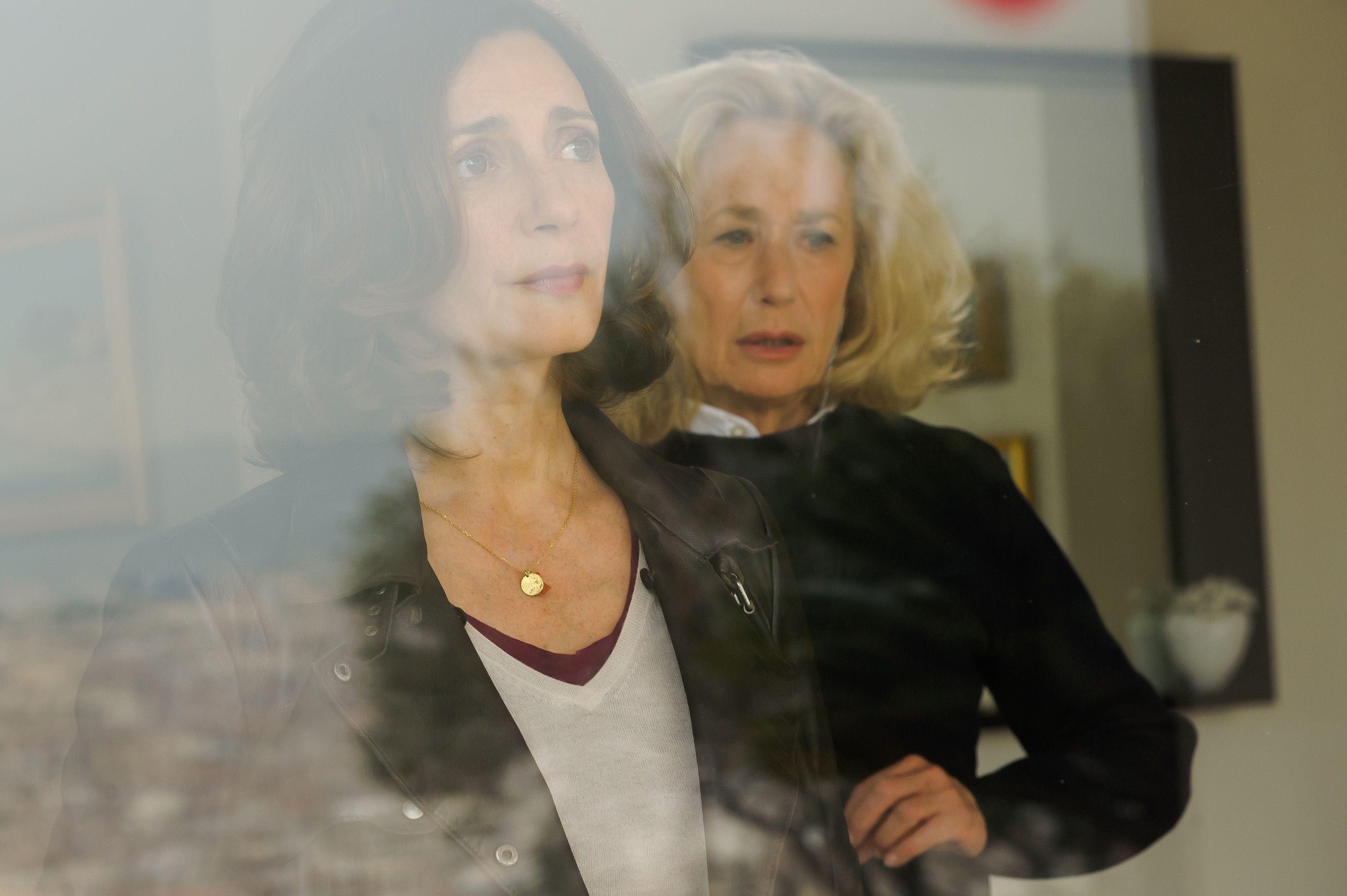 Films Et Séries Tv Avec Valérie Karsenti Jusqu'au dernier : Photo Valérie Karsenti - 1 sur 14 - AlloCiné