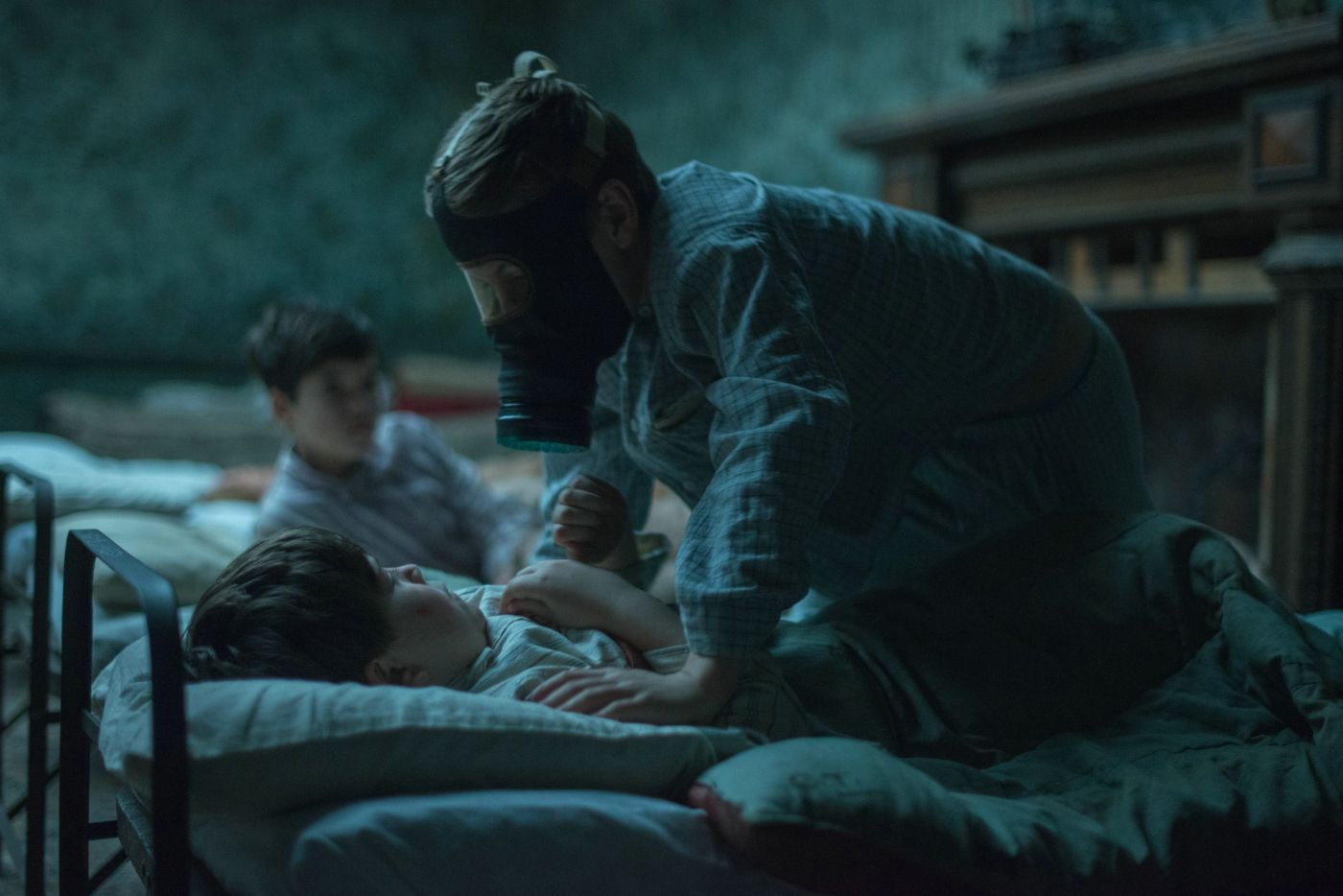 La Dame En Noire Streaming Vostfr Photo du film La Dame en Noir 2 : L'Ange de la Mort - Photo 13 sur 33 -  AlloCiné