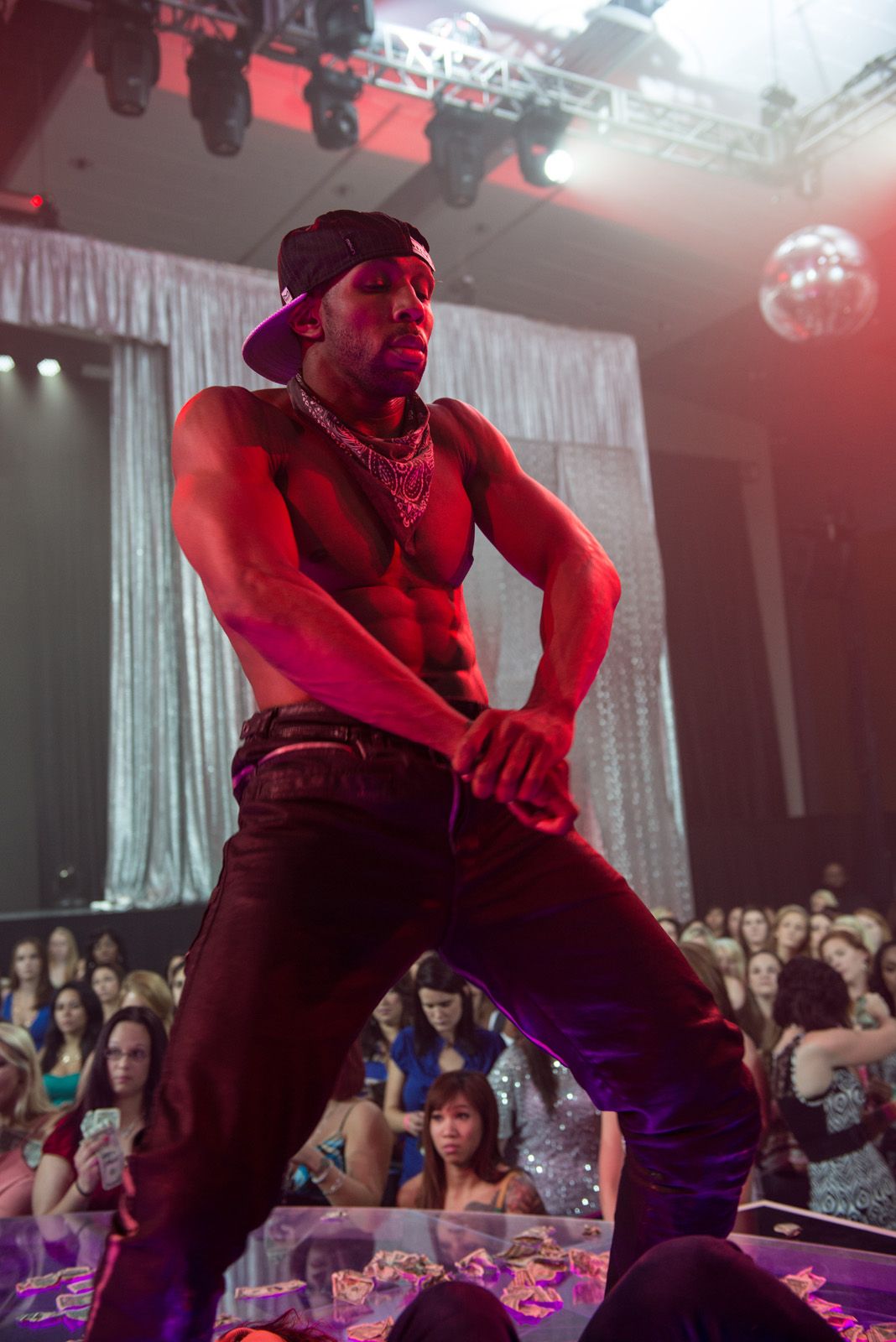 Magic Mike Xxl Streaming Vf Photo du film Magic Mike XXL - Photo 20 sur 119 - AlloCiné