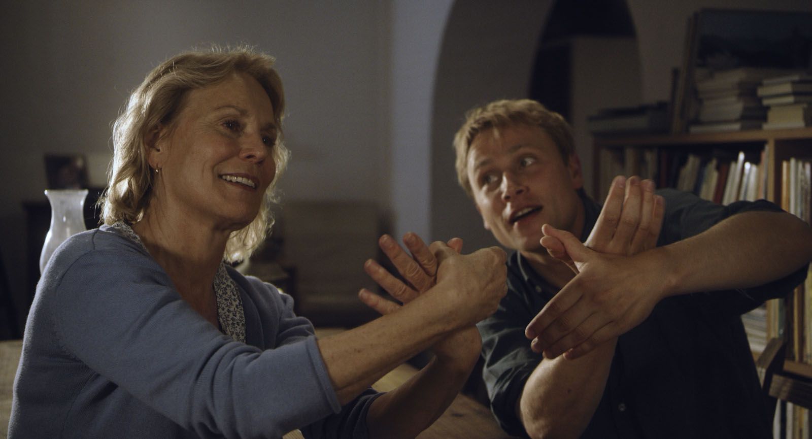 Films Et Séries Tv Avec Marthe Keller Photo de Marthe Keller - Amnesia : Photo Marthe Keller, Max Riemelt