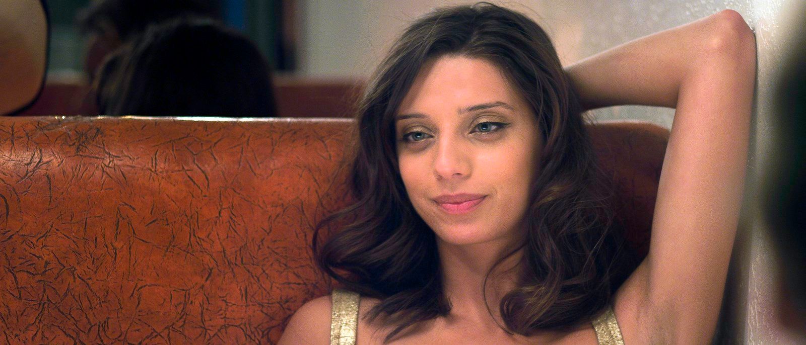 Films Et Séries Tv Avec Angela Sarafyan Photo de Angela Sarafyan - Les Sicarios : Photo Angela Sarafyan - AlloCiné