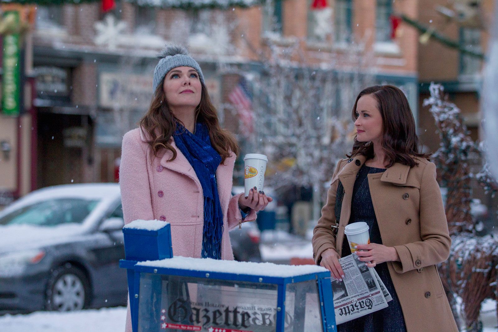 Gilmore Girls : Une Nouvelle Année Saison 2 Gilmore Girls : Une nouvelle année : Photo Alexis Bledel, Lauren Graham