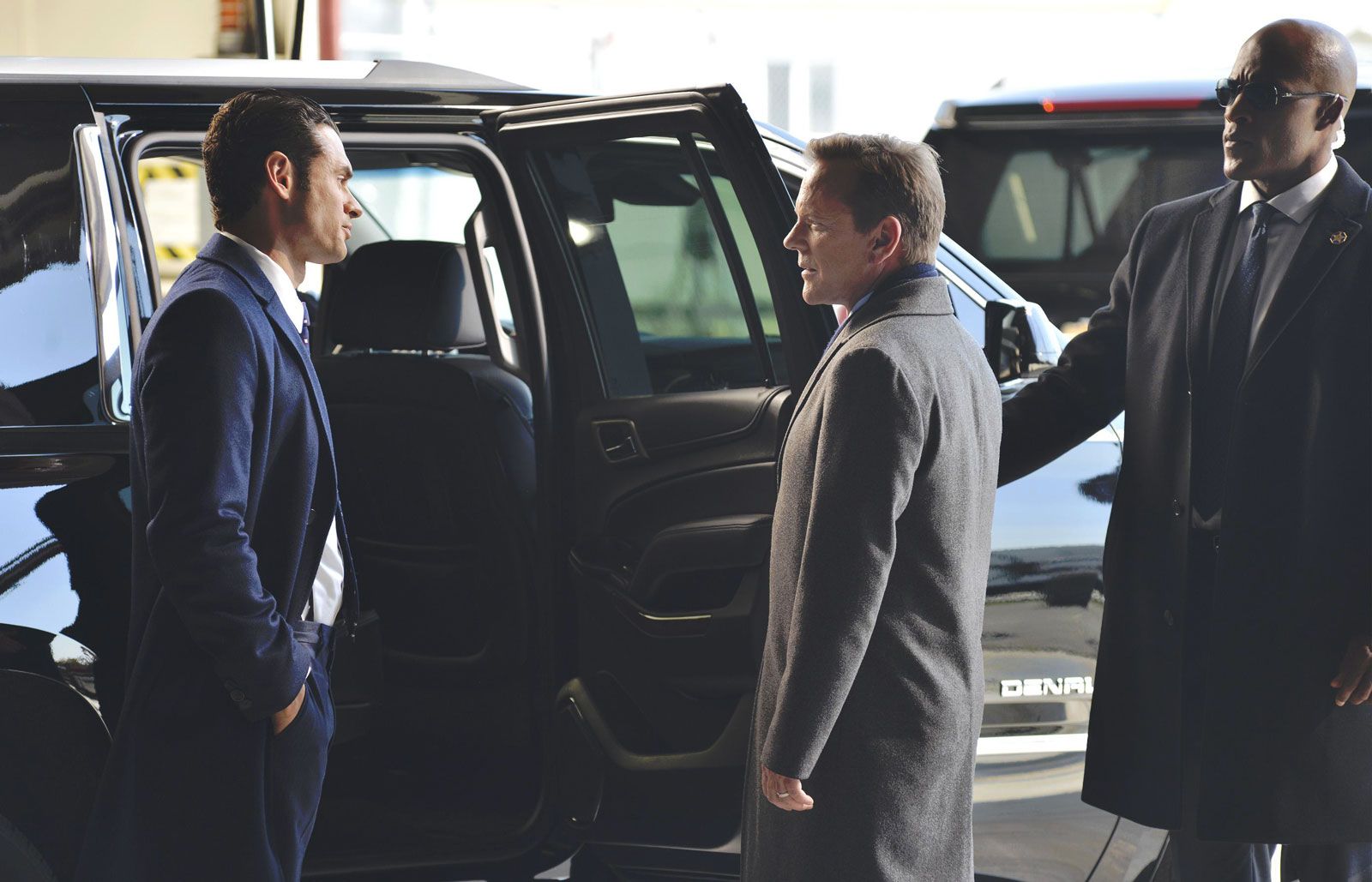 Designated Survivor Photo Adan Canto Kiefer Sutherland Lamonica Garrett 192 Sur 233 Allociné 9018