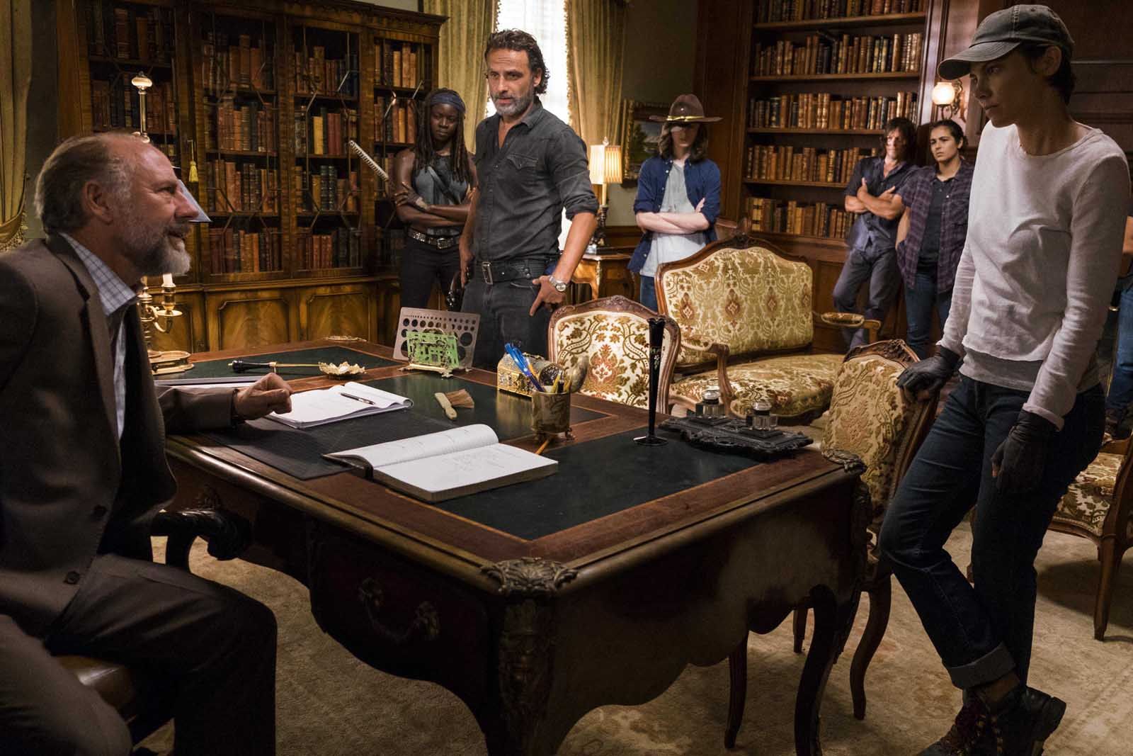 Photo de Xander Berkeley - Photo Lauren Cohan, Alanna Masterson, Danai