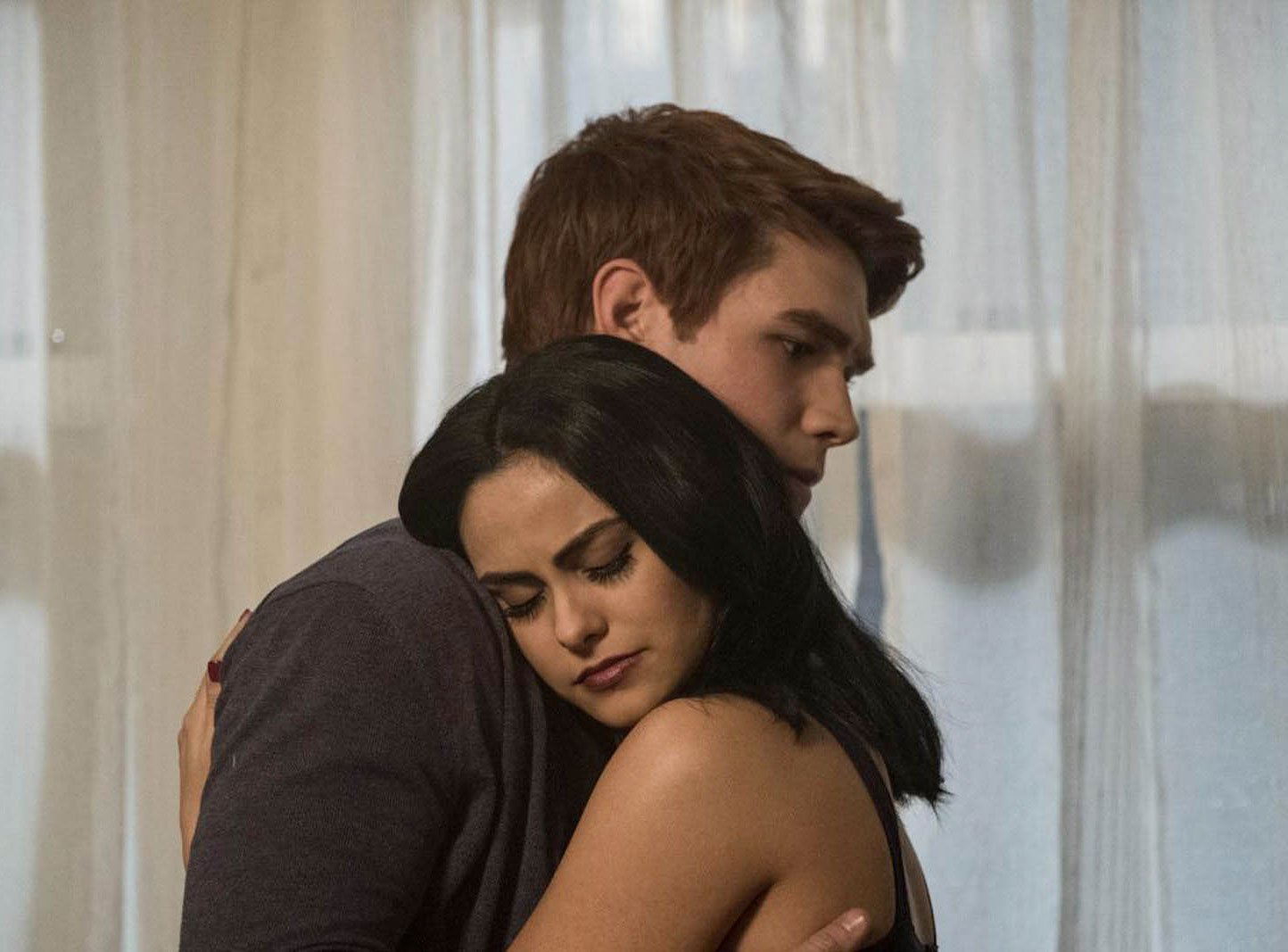 Riverdale Photo Camila Mendes K J Apa 391 Sur 459 Allociné