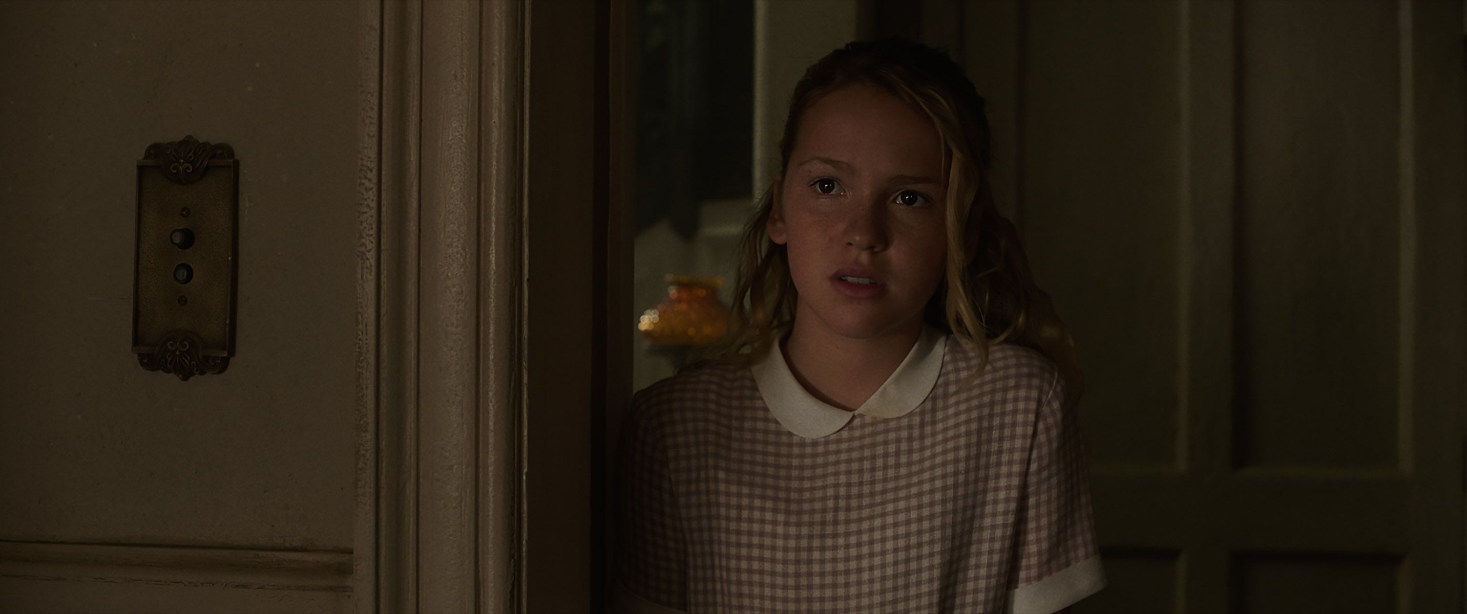 Photo de Talitha Bateman - Annabelle 2 : la Création du Mal : Photo