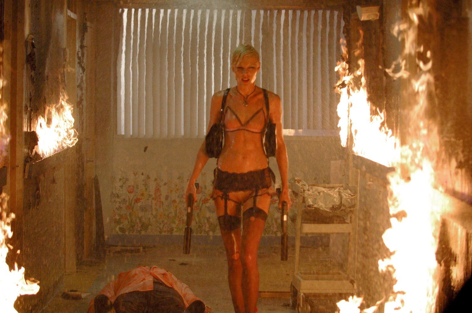 Photo Du Film Le Transporteur Ii Photo 8 Sur 50 Allocine Jason statham, alessandro gassman, amber valletta and others. photo du film le transporteur ii