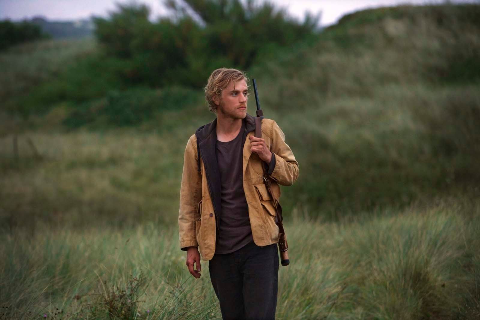 Films Et Séries Tv Avec Johnny Flynn Photo de Johnny Flynn - Jersey Affair : Photo Johnny Flynn - AlloCiné