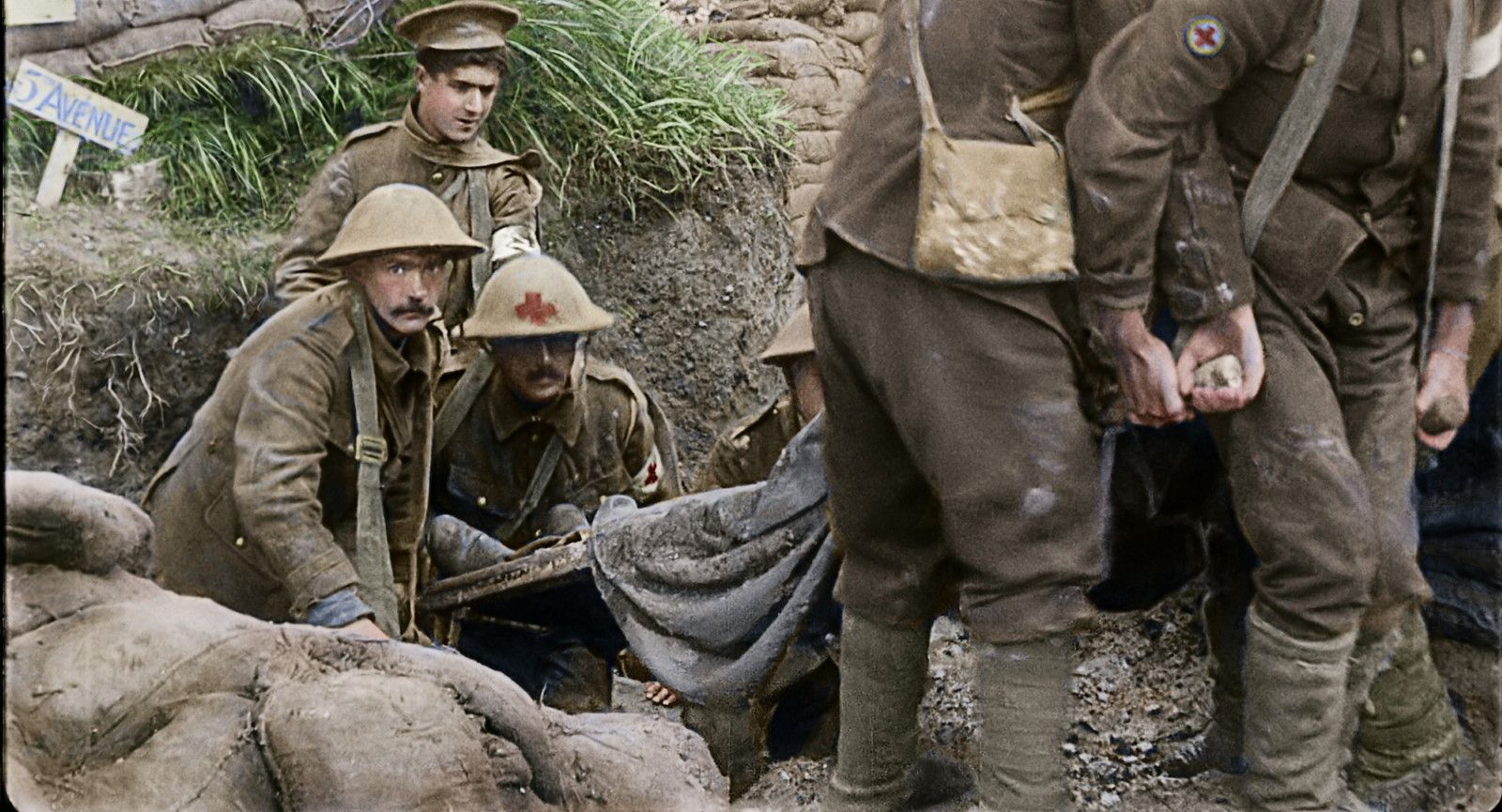 Photo du film Pour les soldats tombés - Photo 24 sur 37 - AlloCiné