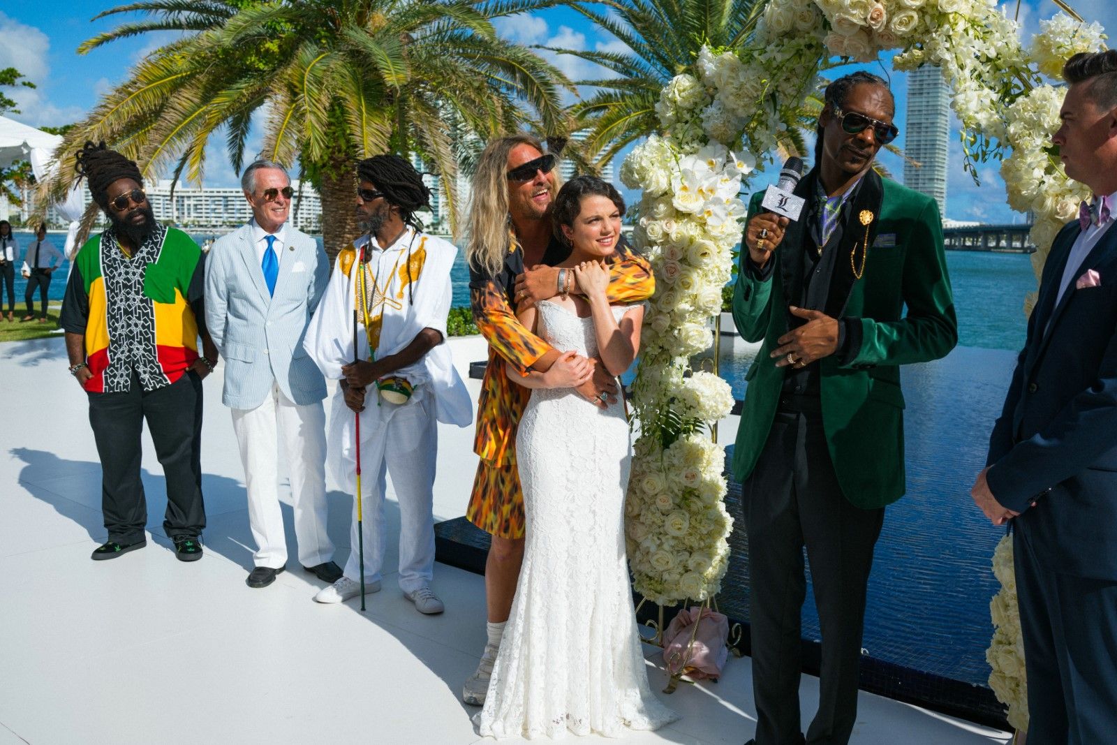 Photo de Snoop Dogg - The Beach Bum : Photo Matthew McConaughey, Snoop Dogg,  Stefania Owen - Photo 12 sur 32 - AlloCiné