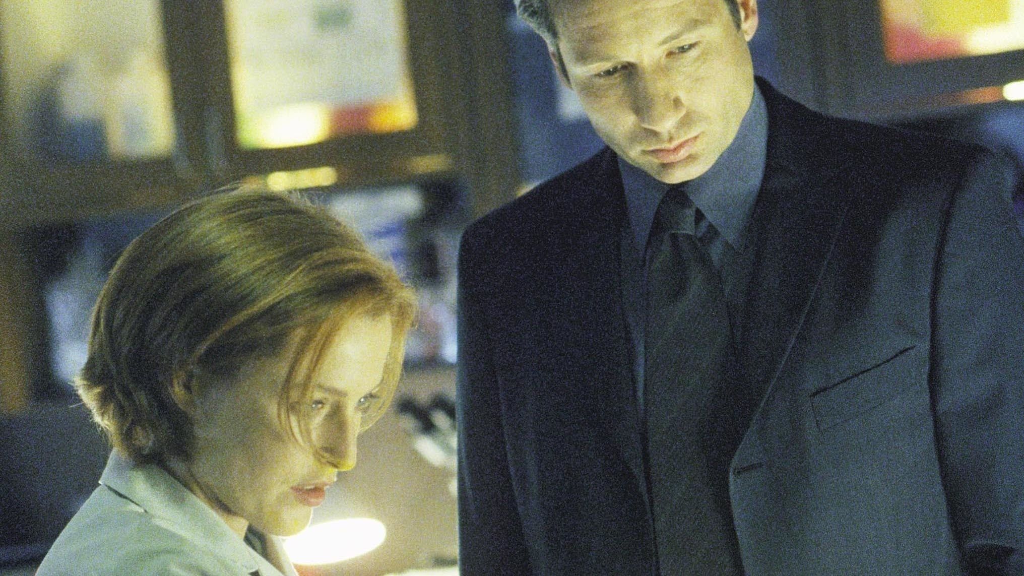 Poster XFiles saison 7 Affiche 46 sur 320 AlloCiné
