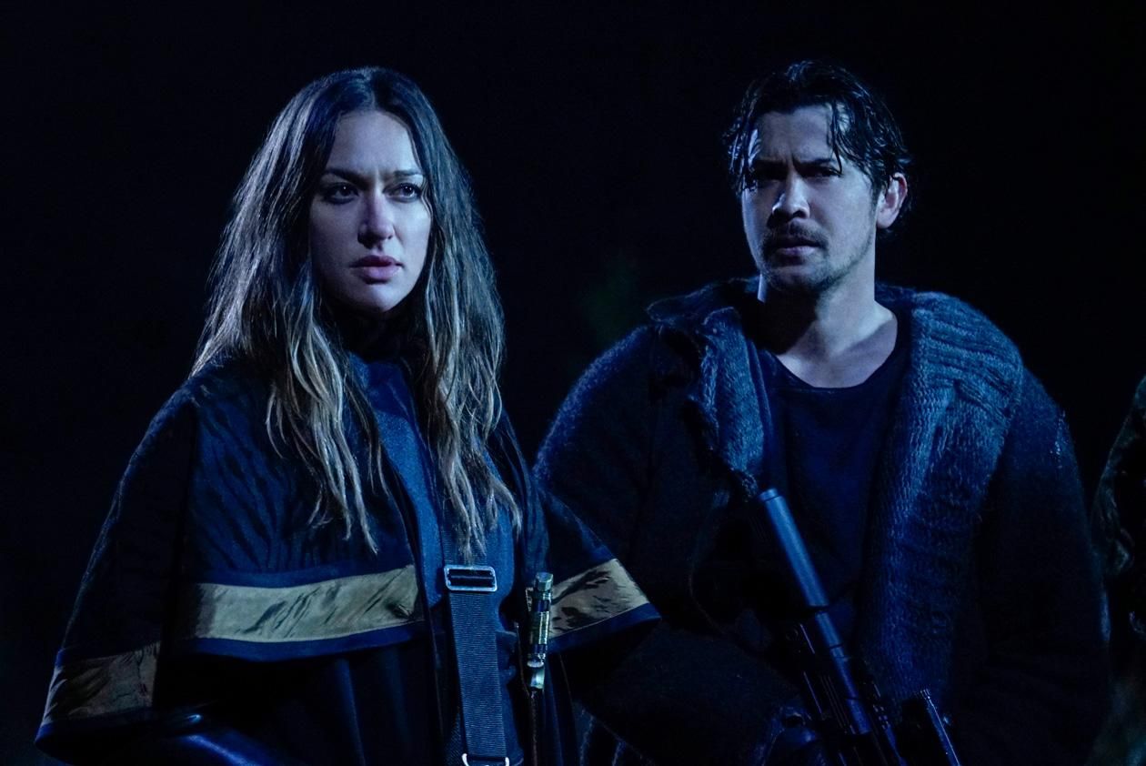 Photo de Tasya Teles Les 100 Photo Bob Morley, Tasya Teles Photo
