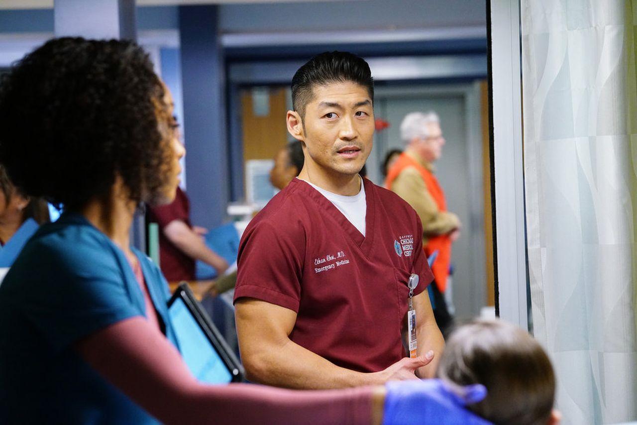 Chicago Med Chicago Med Photo Brian Tee Sur Allocin