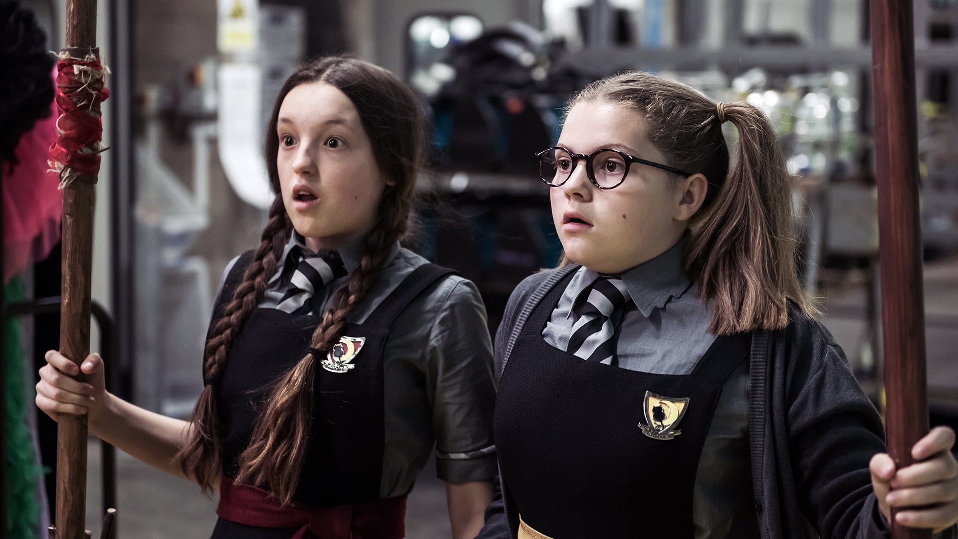 Плохая ведьма. The worst Witch сериал 2017. Самая плохая ведьма сериал. Самая плохая ведьма сериал 1998. Самая плохая ведьма (телесериал, 2017).