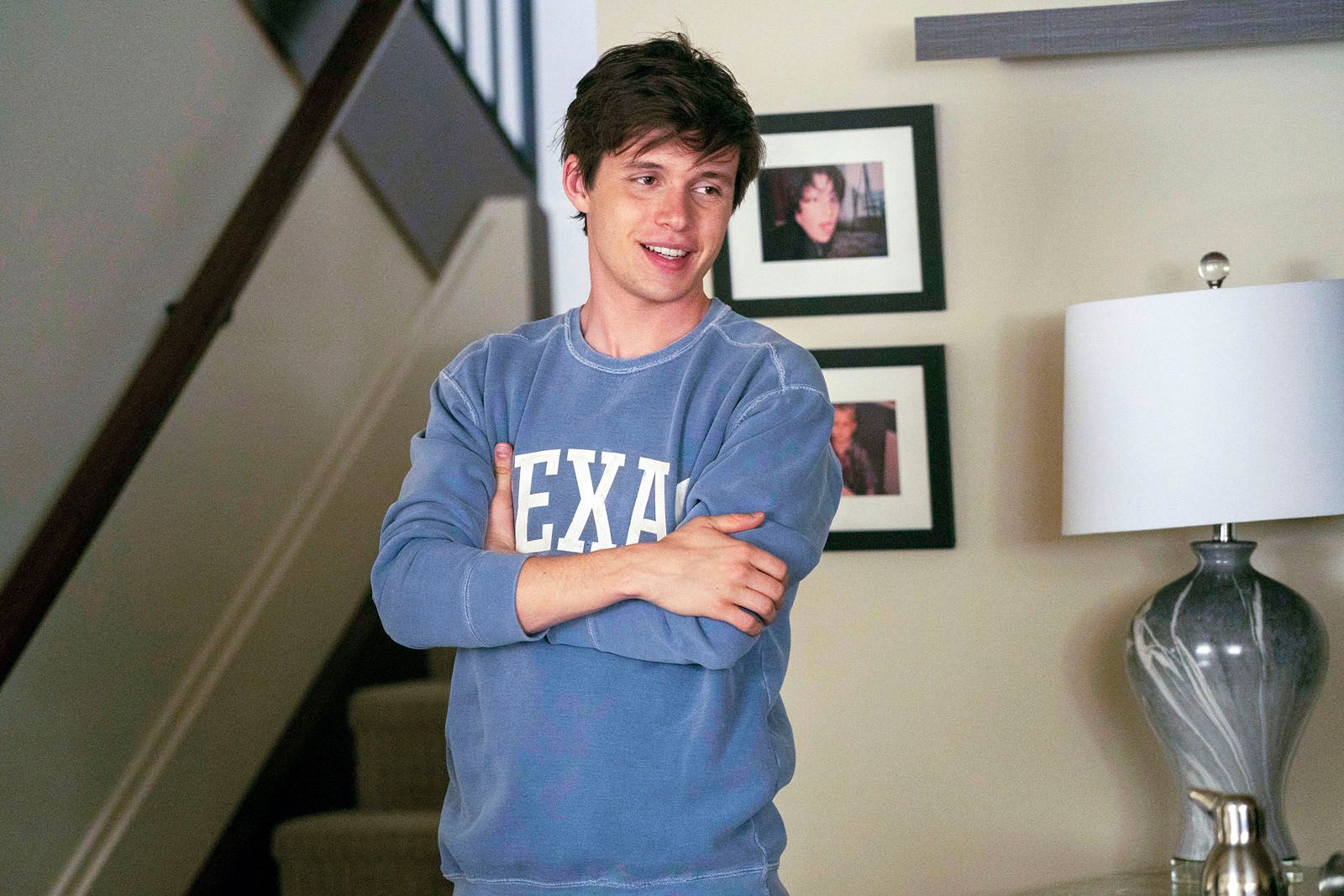 Nick Robinson Films Et Programmes Tv A Teacher : Photo Nick Robinson - 7 sur 12 - AlloCiné