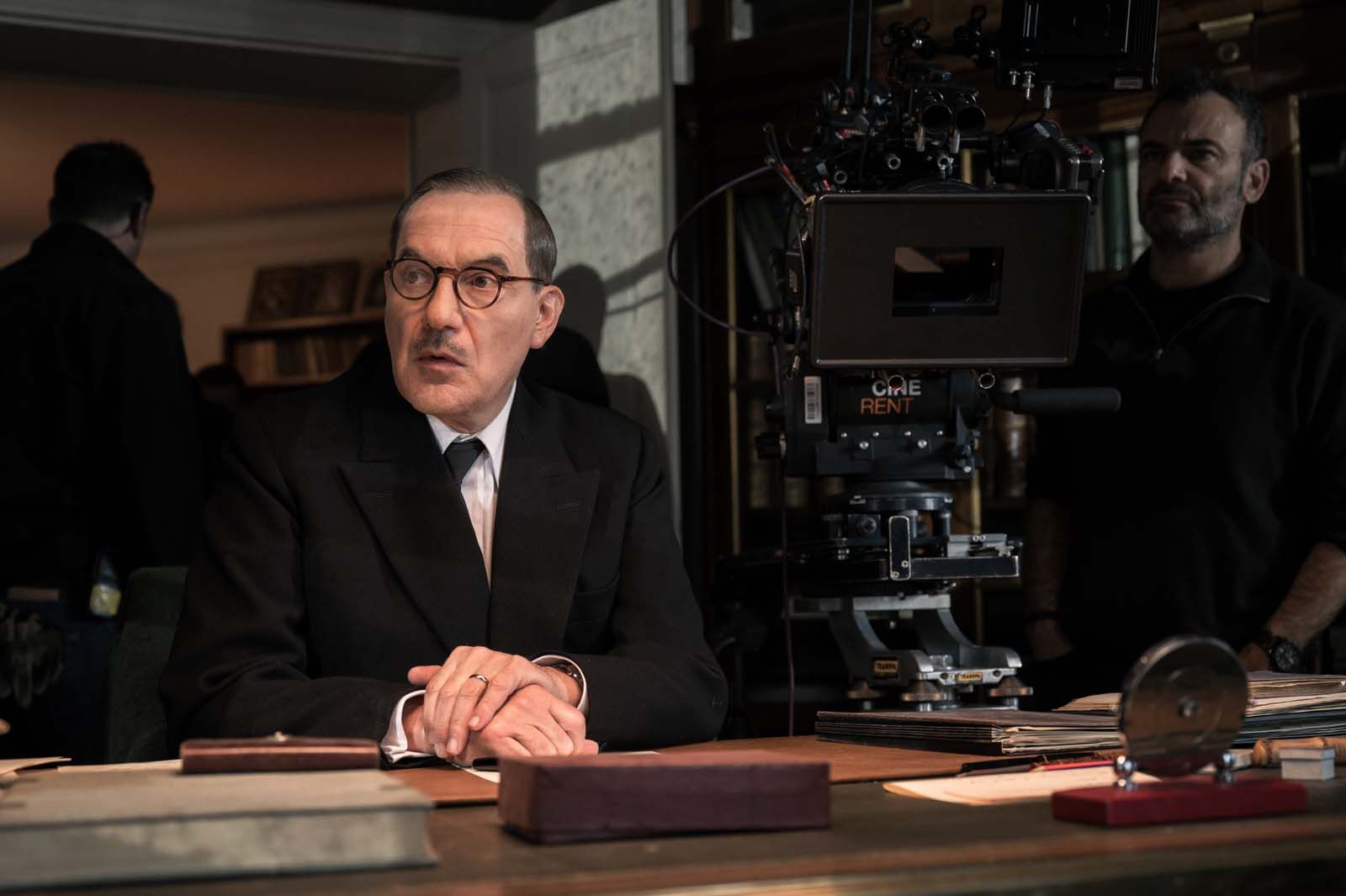 De Gaulle L'éclat Et Le Secret Streaming De Gaulle, l'éclat et le secret : Photo Samuel Labarthe - 2 sur 10