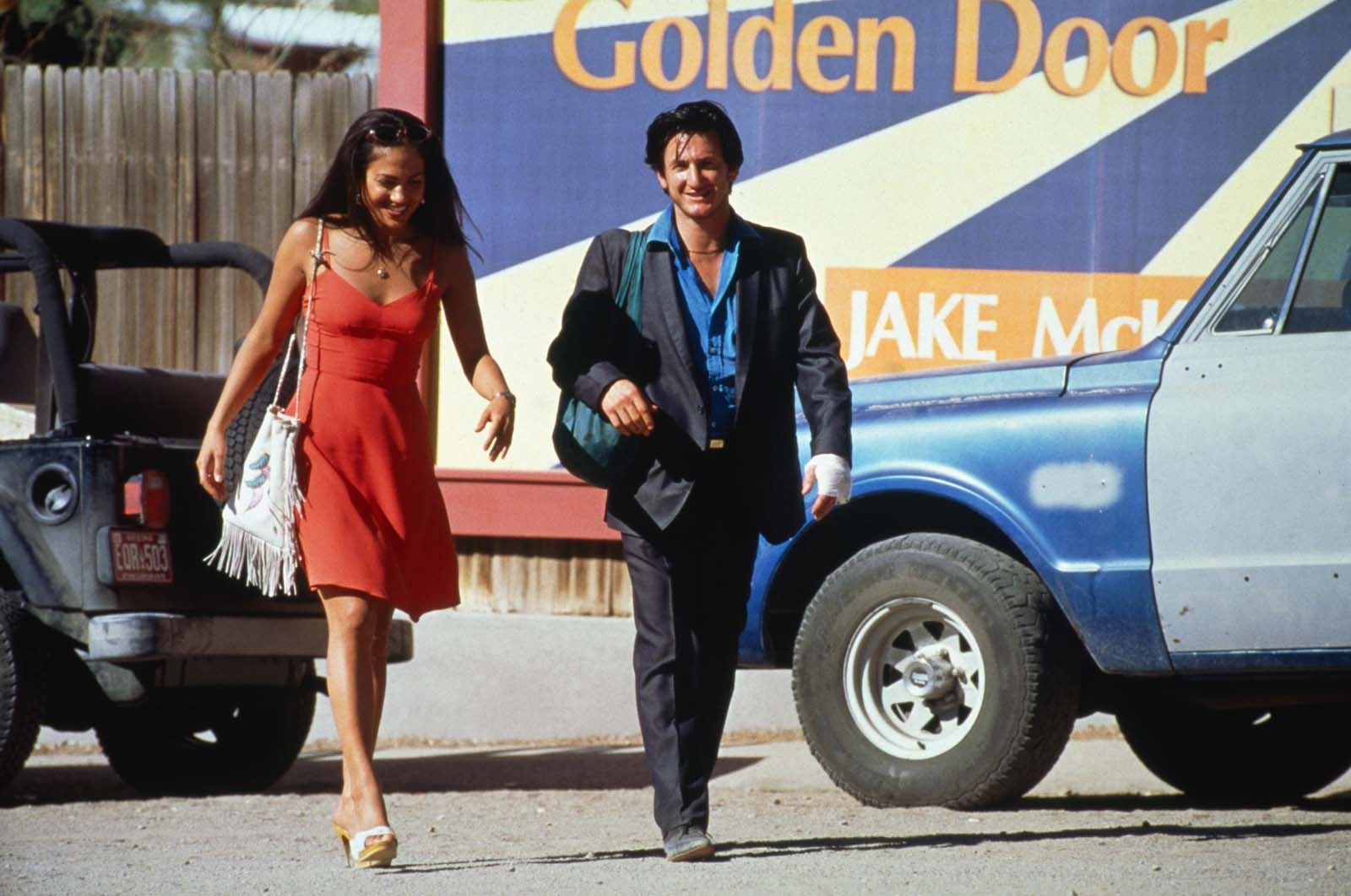 Photo de Jennifer Lopez UTurn, ici commence l'enfer Photo Sean Penn, Jennifer Lopez Photo Photo de Jennifer Lopez UTurn, ici commence l'enfer Photo Sean Penn, Jennifer Lopez Photo