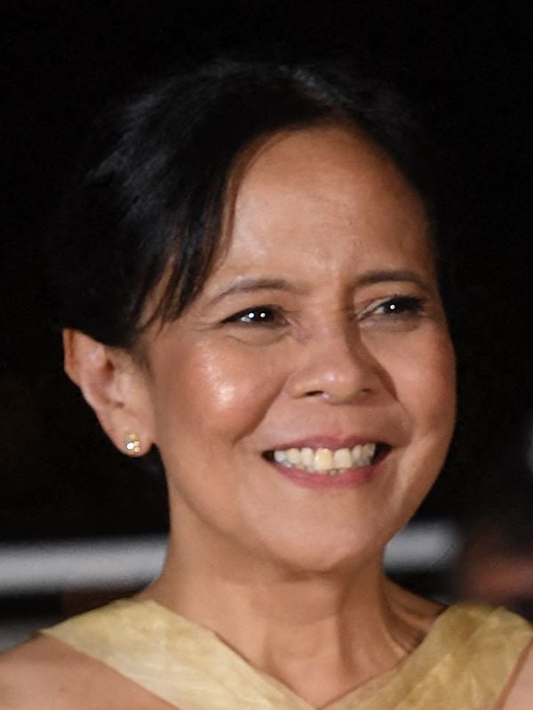 Dolly de Leon AlloCiné