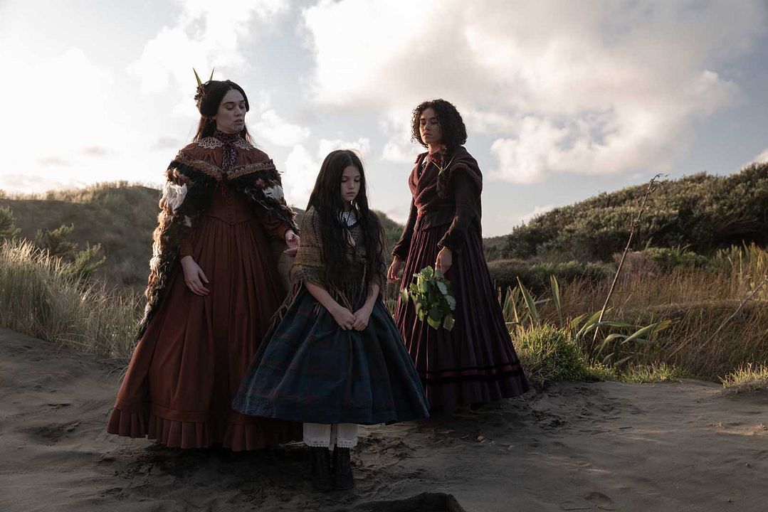 Mārama : Photo Umi Myers, Evelyn Towersey, Ariāna Osborne