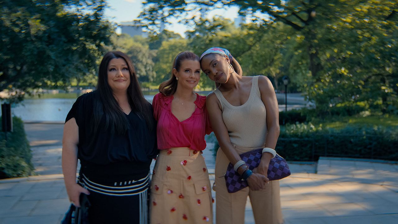 Photo Brooke Elliott, JoAnna Garcia Swisher, Heather Headley
