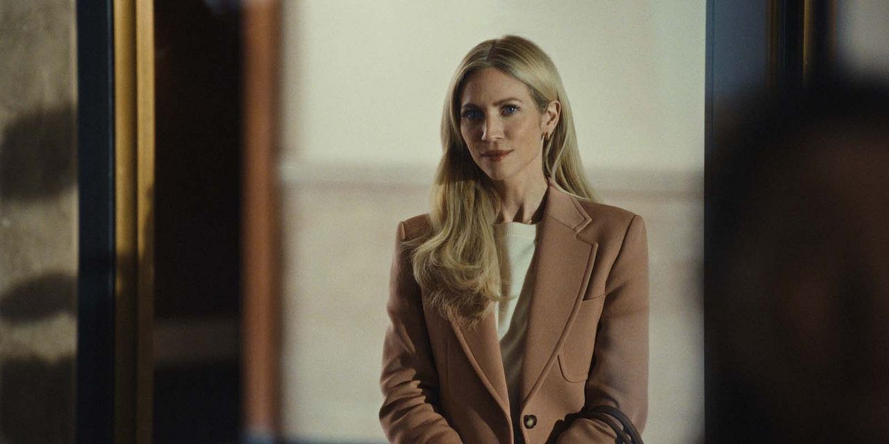 The Beast In Me : Photo Brittany Snow