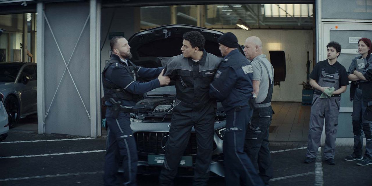 Un monde meilleur : Photo Youness Aabbaz, Cordula Stratmann