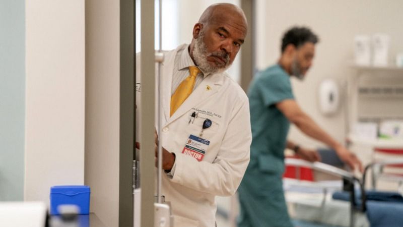 St. Denis Medical : Photo David Alan Grier