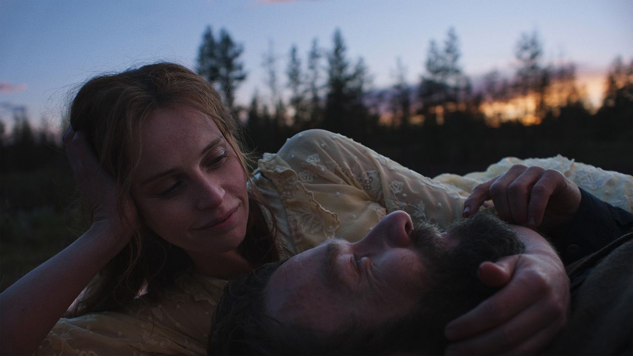 Train Dreams : Photo Joel Edgerton, Felicity Jones