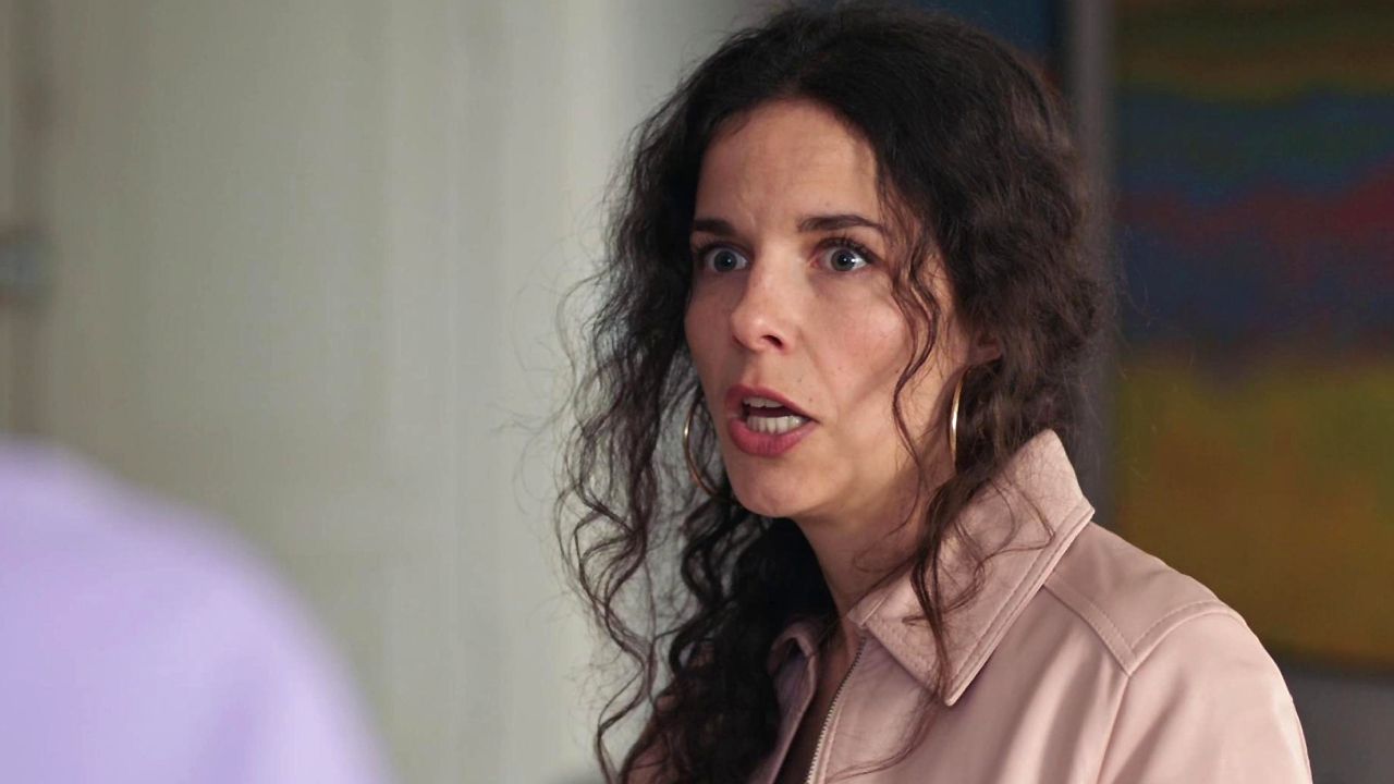 Demain nous appartient en avance : Qui se cache derrière Mr Hyde ?... Ce qui  vous attend la semaine du 9 au 13 février 2026 [SPOILERS] - News Séries à  la TV - AlloCiné