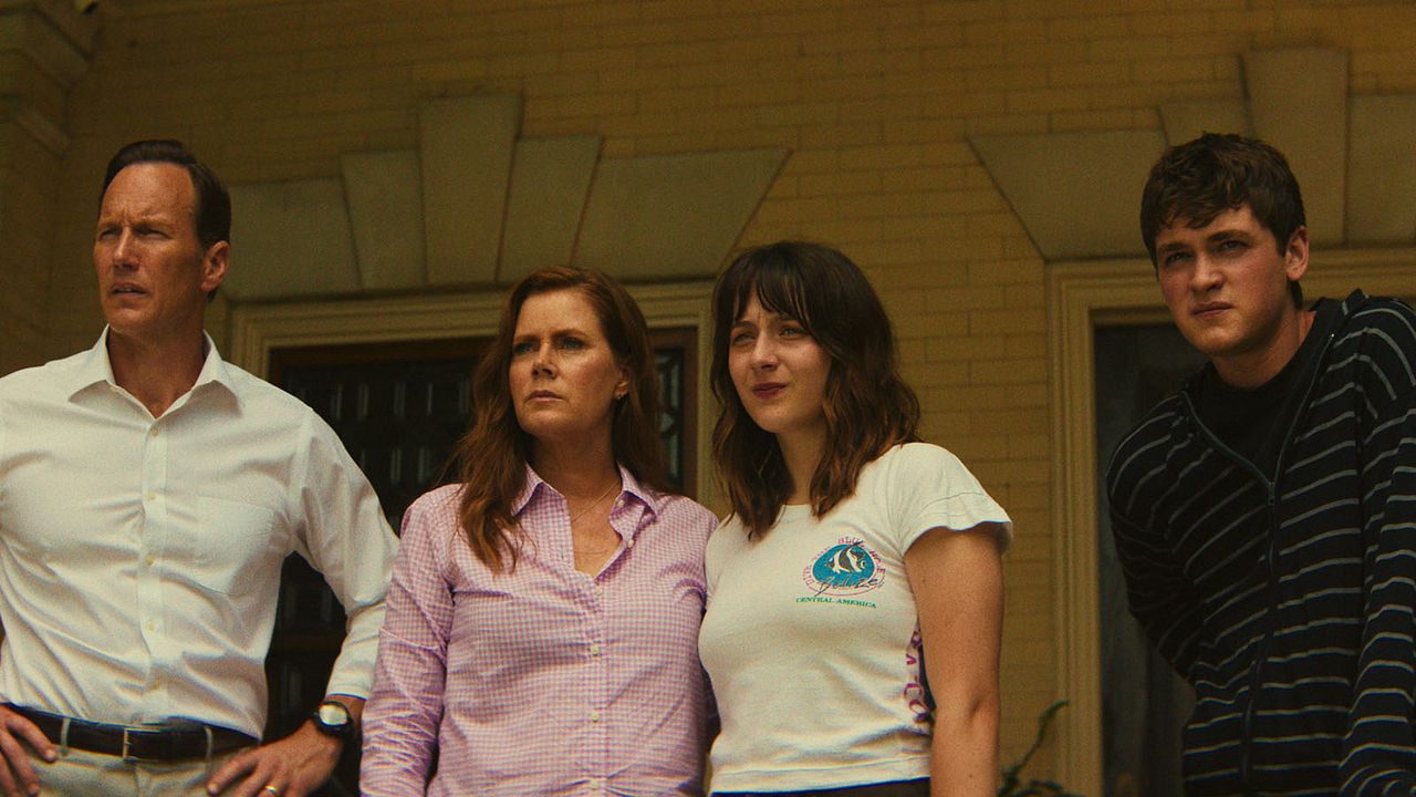 Photo Amy Adams, Joe Anders, Lily Collias, Patrick Wilson