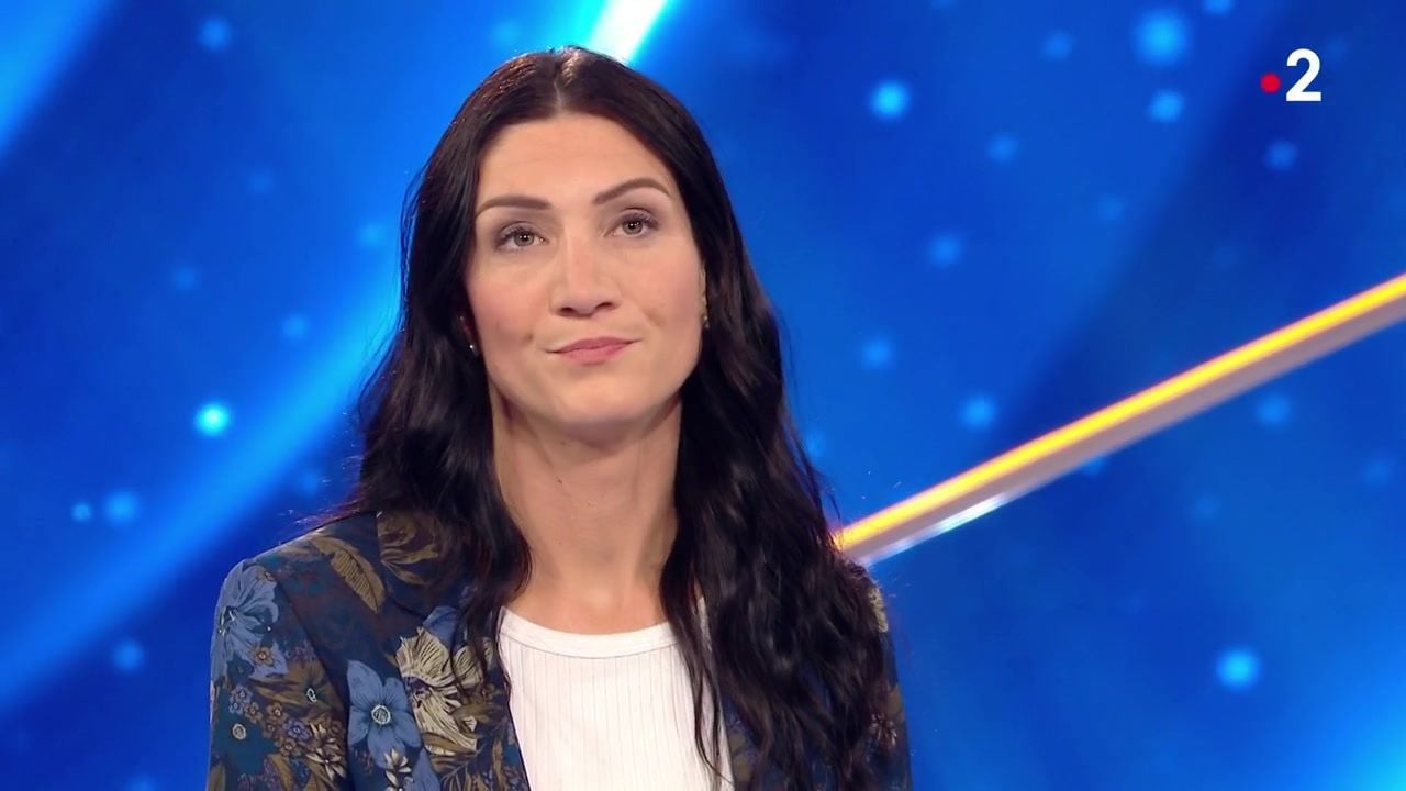 N'oubliez pas les paroles : Natacha en route pour les Masters ? Son  étonnante réponse à Nagui - TV ACTU by AlloCiné