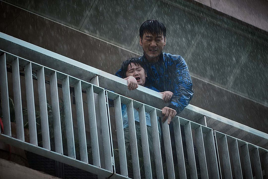 Submersion : Photo Park Hae-Soo