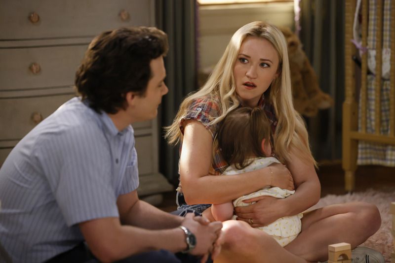 Georgie & Mandy's First Marriage : Photo Emily Osment, Montana Jordan