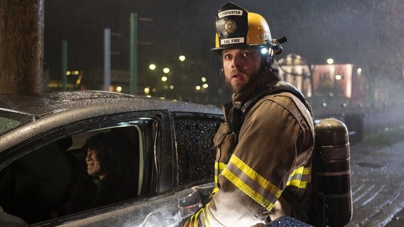 Fire Country : Photo Max Thieriot
