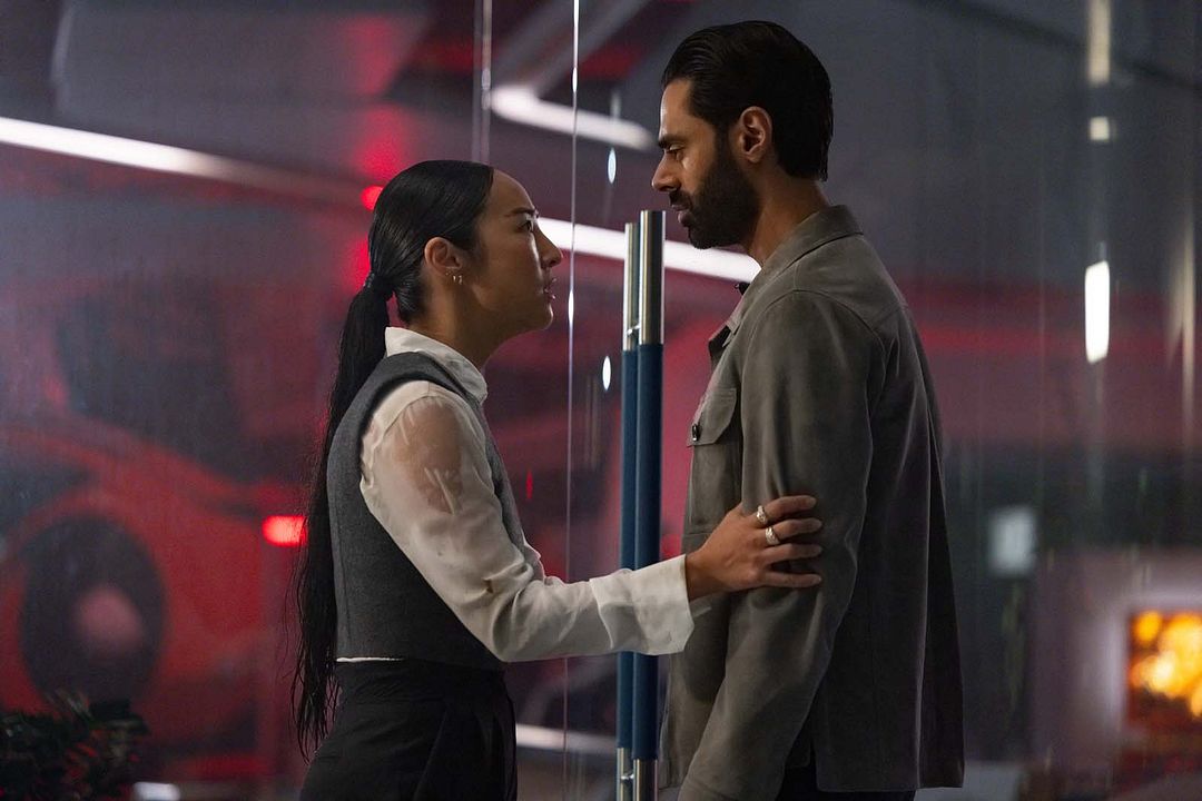 Tron: Ares : Photo Hasan Minhaj, Greta Lee