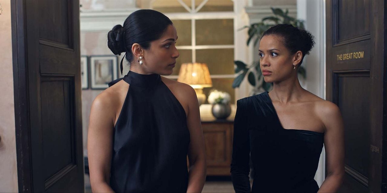 Surface (2022) : Photo Gugu Mbatha-Raw, Freida Pinto