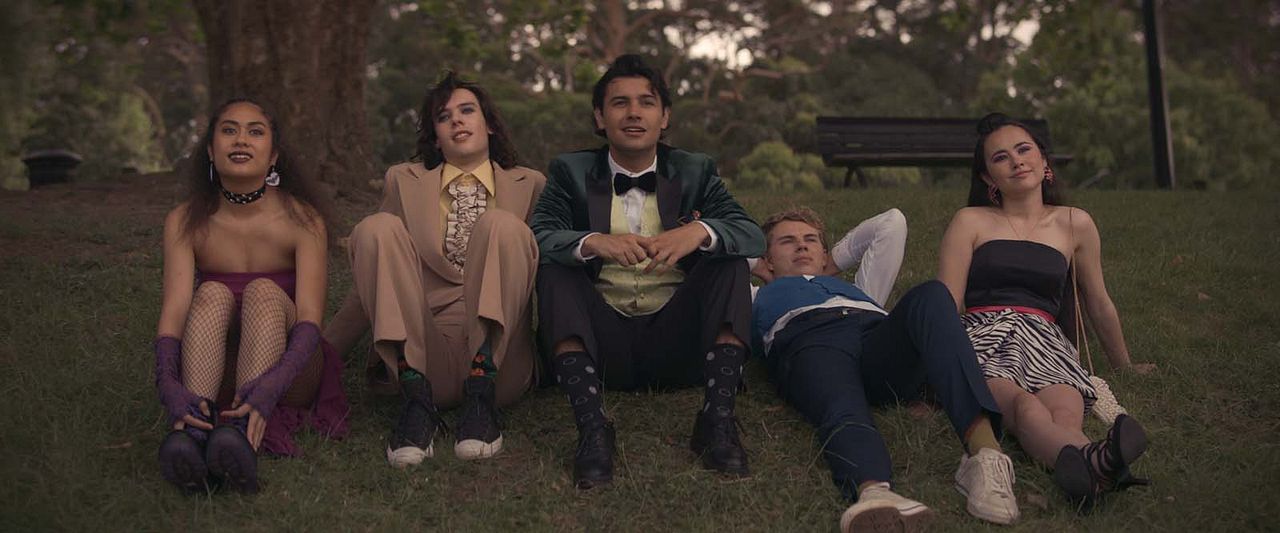 Photo Shervonne Grierson, Jackson Cook, James Sexton, Max Crean, Felicia To'a